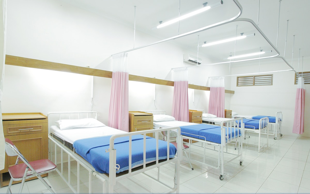 Preparing for a Cataract Surgery Conversation